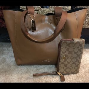 Coach Large Derby Tote F59818 Pebble Leather SET